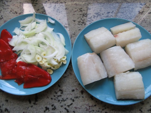 Bacalao en salsa de piquillos 