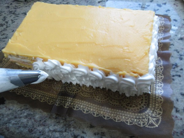 Tarta de yema, bizcocho y hojaldre Thermomix